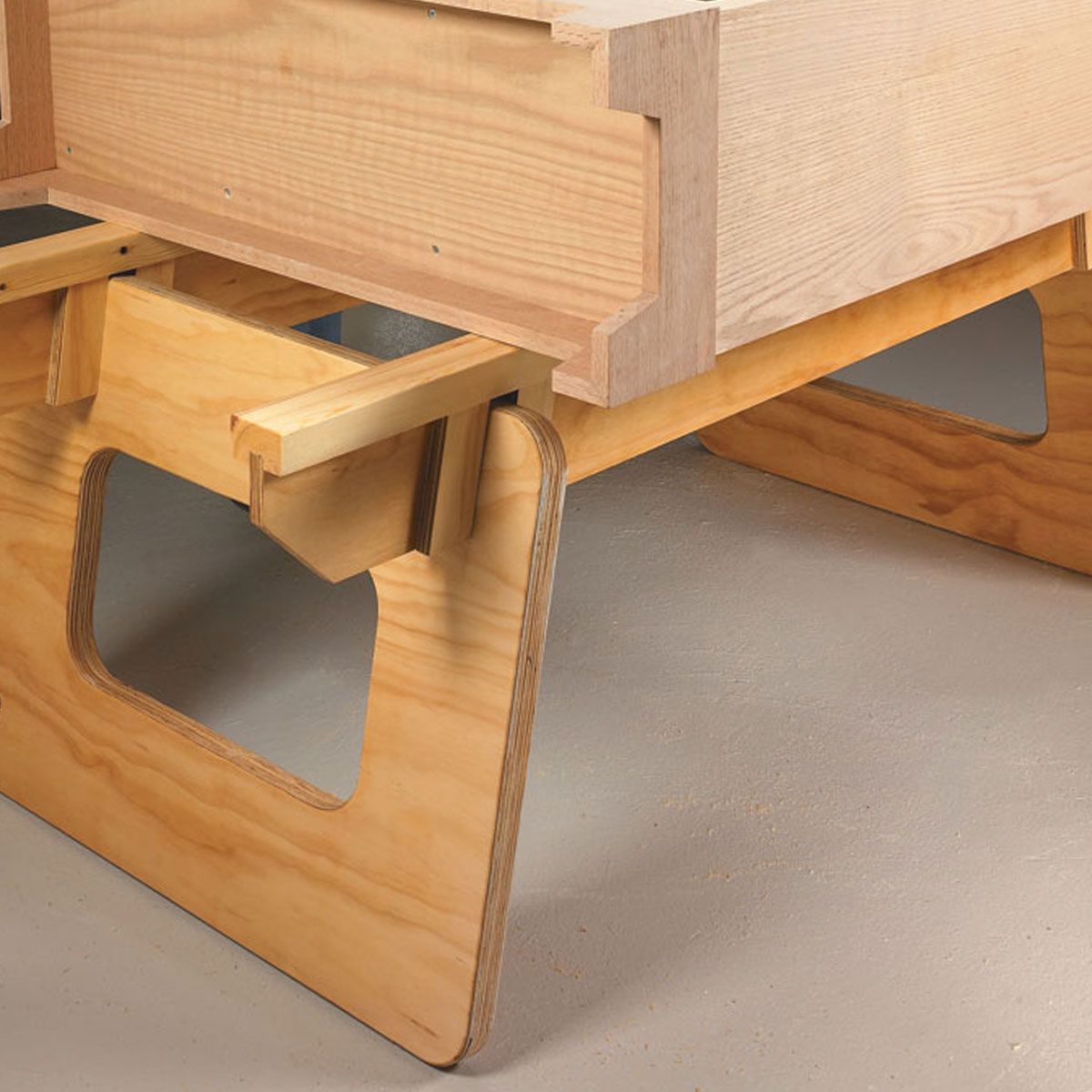 Woodsmith Knock-Down Workstation Plans | Woodpeckers