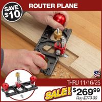 With the blade lifting mechanism positioned in the middle and a spearpoint blade facing outward, small shavings are being removed from a deep pocket all the way into a 90-degree corner.