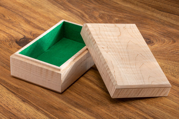 finished lidded box